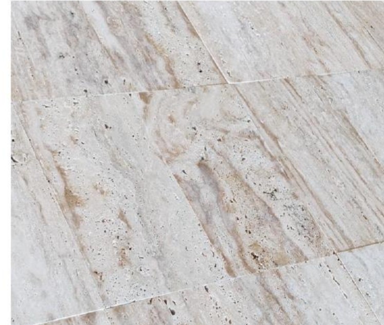 Dallage travertin Rustic Light Vein Cut, motif linéaire, World Export & Co.